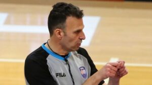 Papapetrou διαιτητές