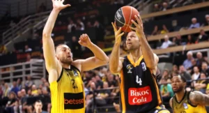 mikelou Οικονομόπουλος