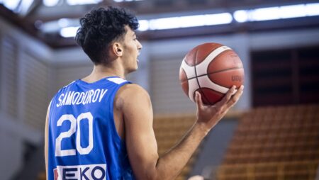 Σαμοντούροβ