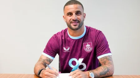 walker burnley Μπέρνλι