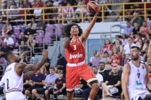 Olympiacos Milano Ward Παναθηναϊκός