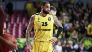 harrell aris Λανουά