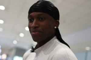ntilikina Νιλικίνα