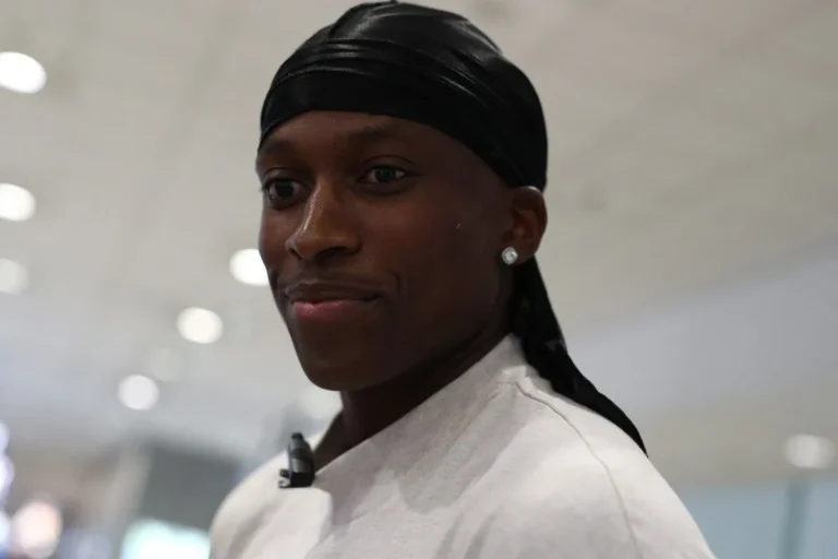 ntilikina Νιλικίνα