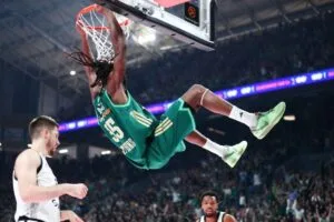 faried Παναχαϊκή